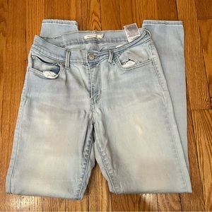 LEVIS 710 SUPER SKINNY LIGHT WASH JEANS